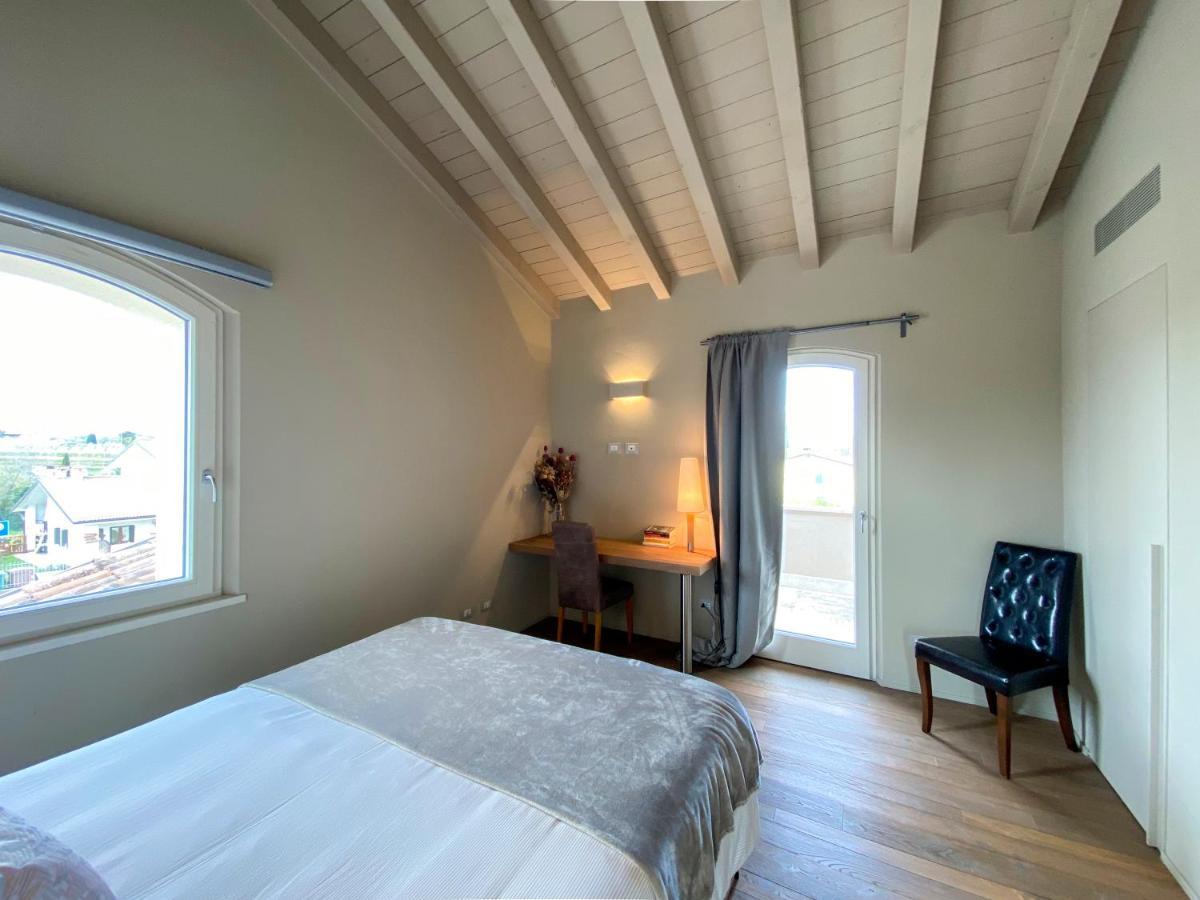 Time To Relax - Lago Di Garda - Adults Only Понти-суль-Минчо Экстерьер фото